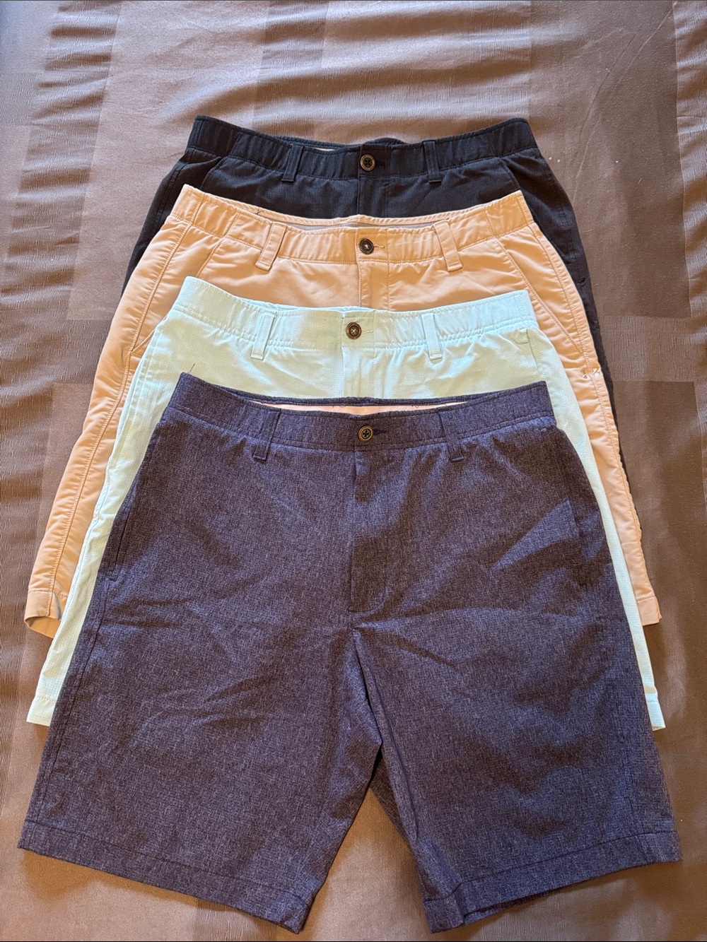BUNDLE of 4 Pairs!! Under Armour Men’s Size 34 Tech Stretch Shorts